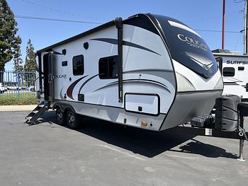 Thumbnail of RV