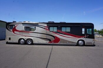 Thumbnail of RV