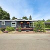 Mobile Home for Sale: Manufactured Home in Park, Double Wide Manufactured - Hood River, OR, Hood River, OR