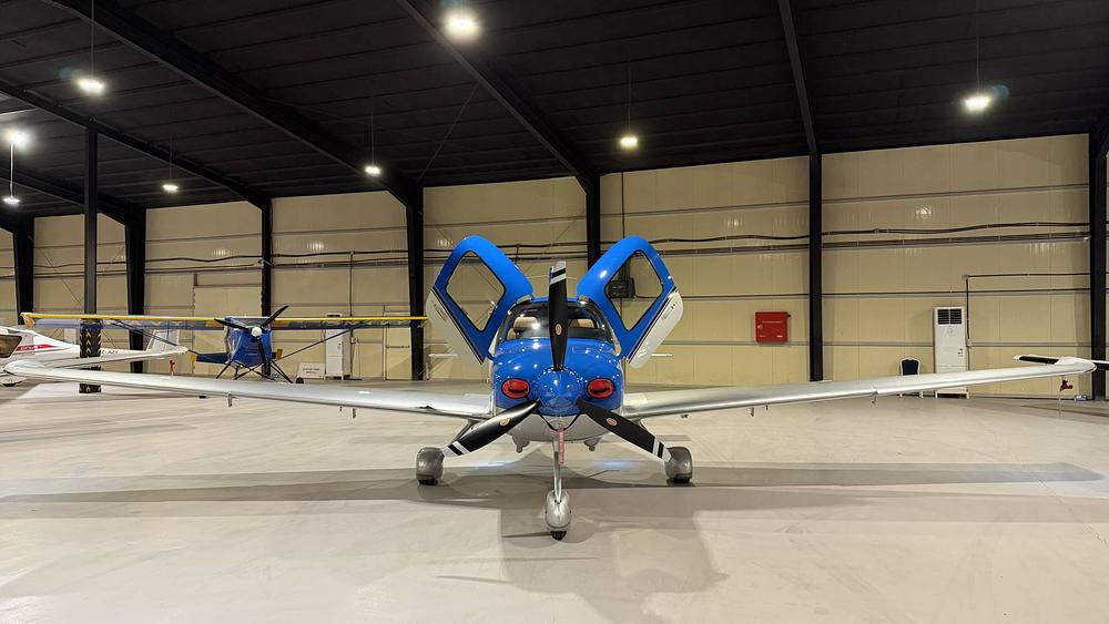 Cirrus SR22