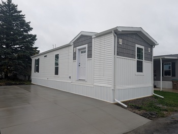 Thumbnail of mobile home