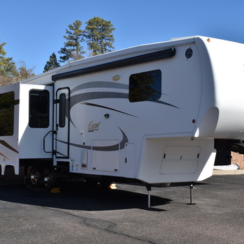 Thumbnail of RV