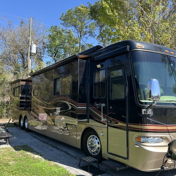 Thumbnail of RV