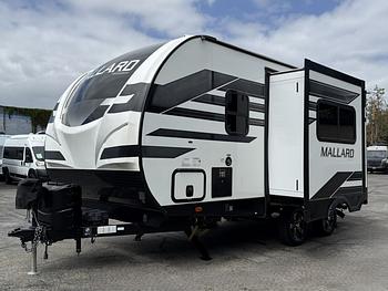 Thumbnail of RV