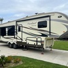 RV for Sale: 2018 CARDINAL LUXURY 3350RLX