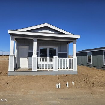 Thumbnail of mobile home
