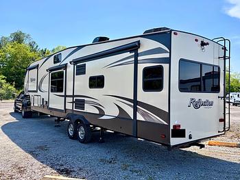 Thumbnail of RV