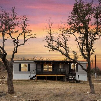 Thumbnail of mobile home