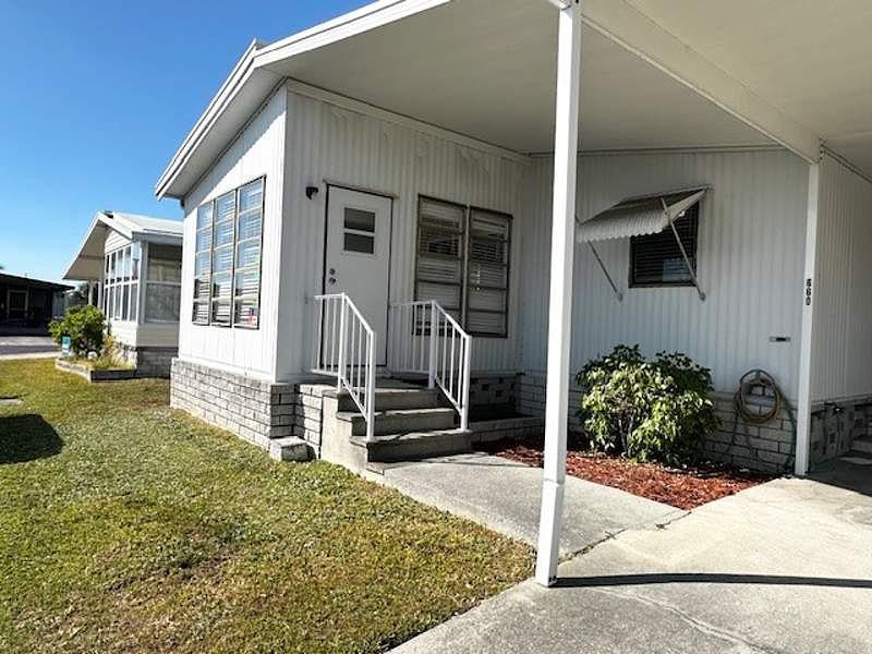 Photo of Mobile Home