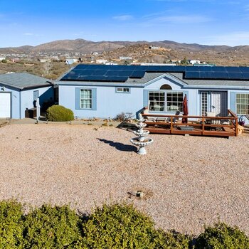 Thumbnail of mobile home