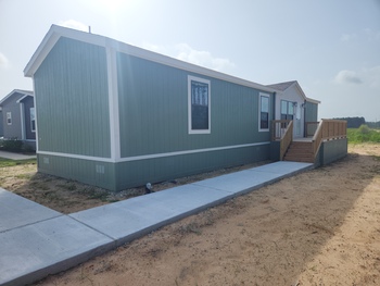 Thumbnail of mobile home