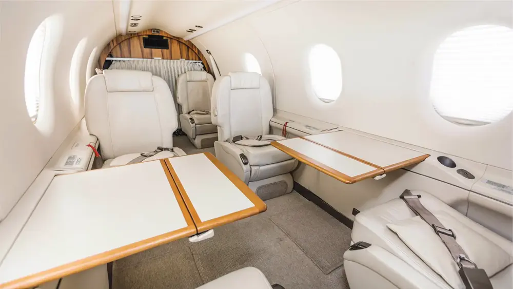 7731/pilatus-pc-12-ng-2013-flightmarket-id-7731-07502.webp