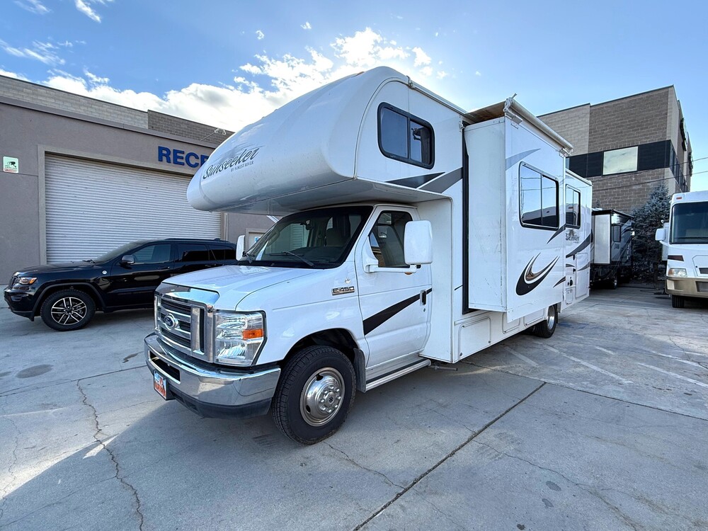 Photo of Rv