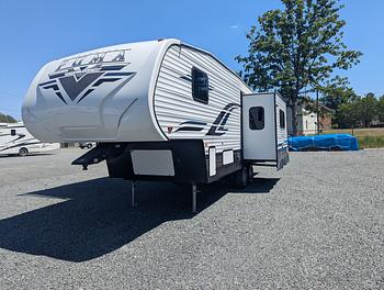 Thumbnail of RV