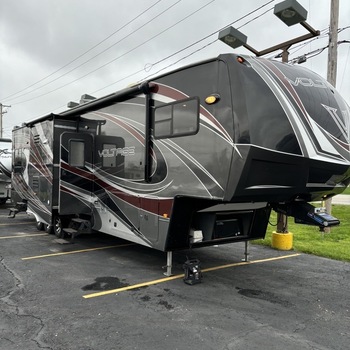 Thumbnail of RV