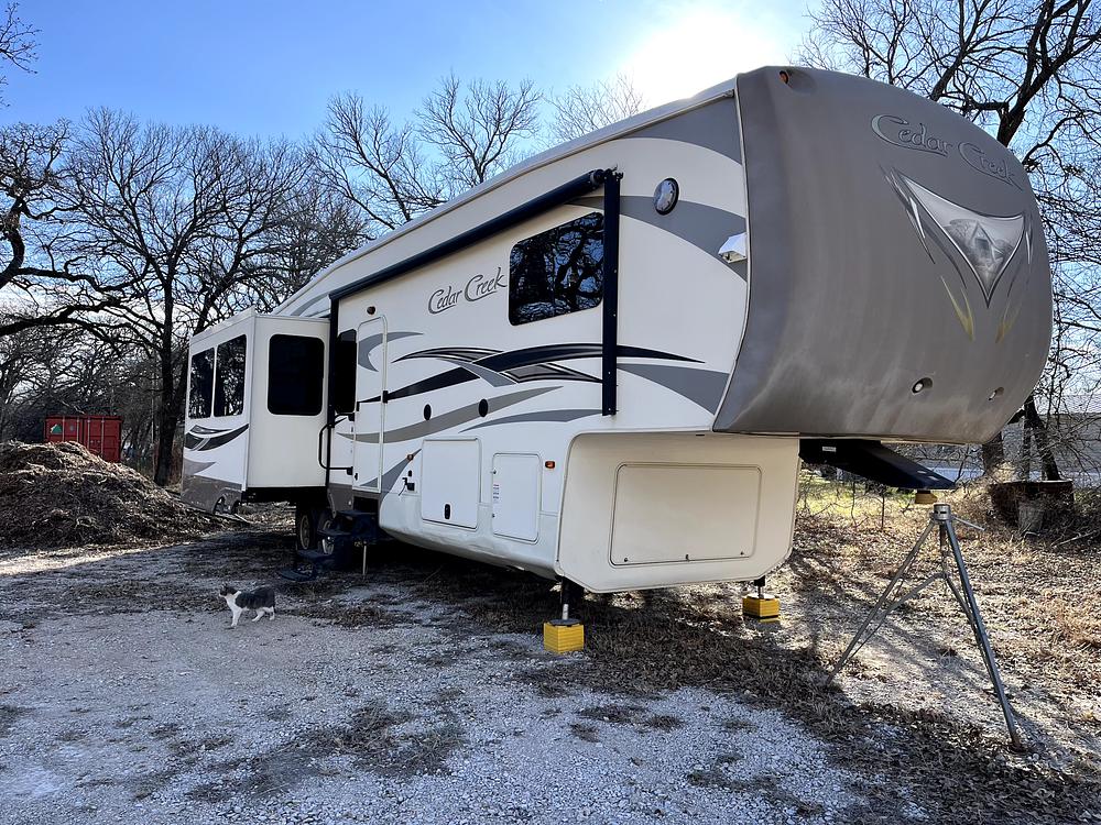 Photo of Rv