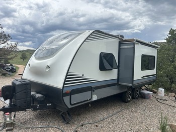 Thumbnail of RV