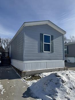 Thumbnail of mobile home