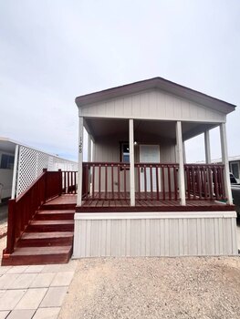 Thumbnail of mobile home