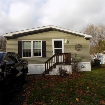 Thumbnail of mobile home