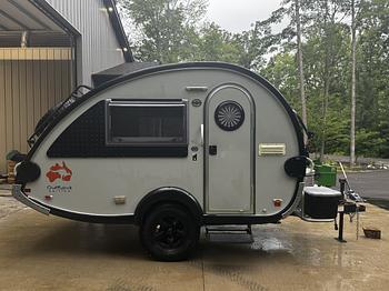 Thumbnail of RV