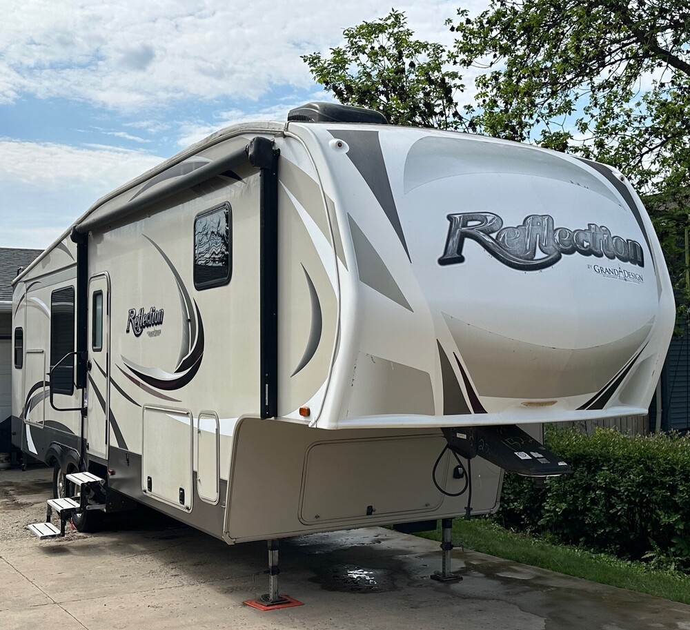 Photo of Rv