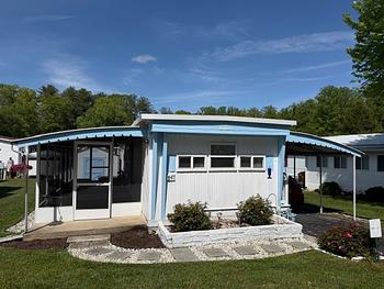 Thumbnail of mobile home