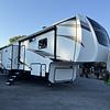 RV for Sale: 2022 CARDINAL 383BHLE