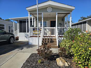 Thumbnail of mobile home