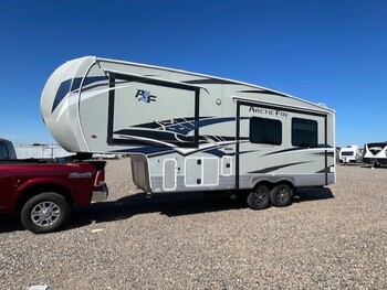 Thumbnail of RV