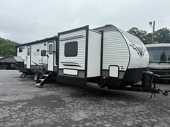 Thumbnail of RV