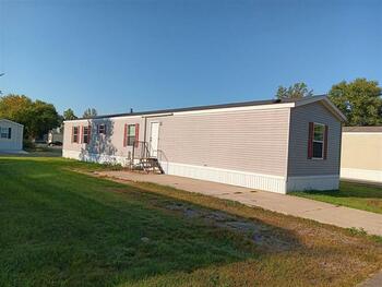 Thumbnail of mobile home