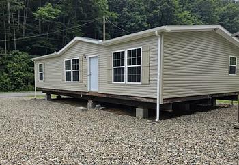 Thumbnail of mobile home
