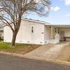 Mobile Home for Sale: In Park - Eagle Point, OR, Eagle Point, OR