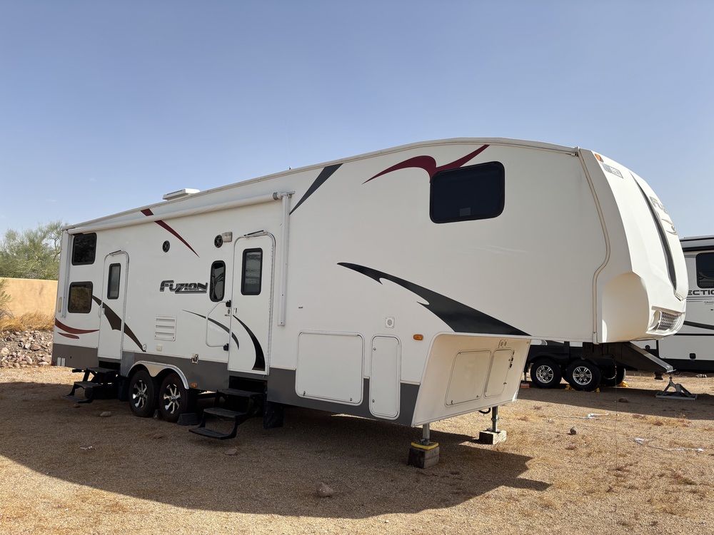 Photo of Rv