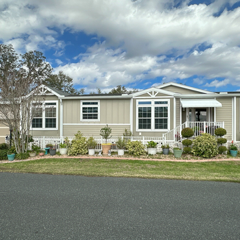 Thumbnail of mobile home