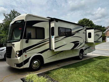 Thumbnail of RV