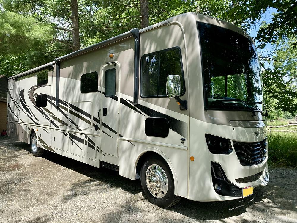 Photo of Rv