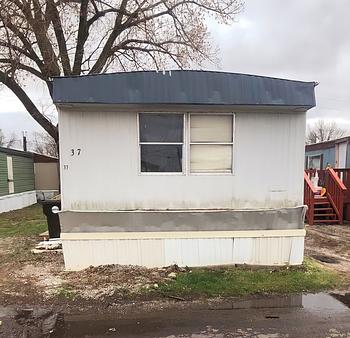 Thumbnail of mobile home
