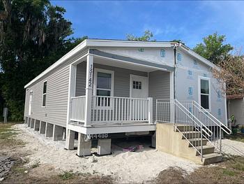 Thumbnail of mobile home