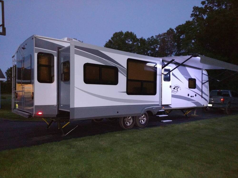 Photo of Rv
