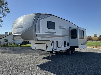 Thumbnail of RV