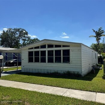 Thumbnail of mobile home
