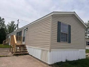 Thumbnail of mobile home