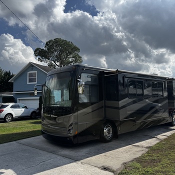 Thumbnail of RV