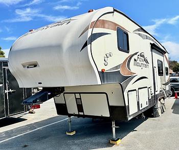 Thumbnail of RV