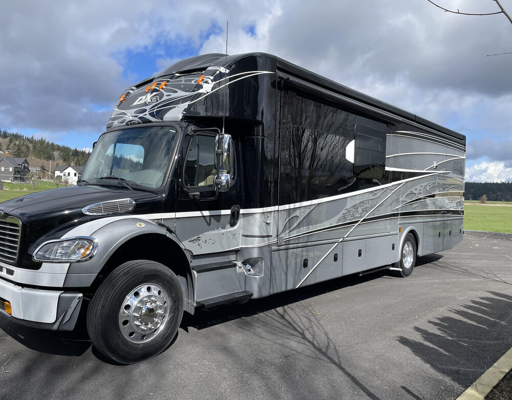 Photo of Rv