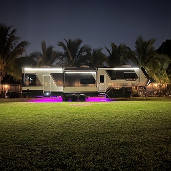 Thumbnail of RV