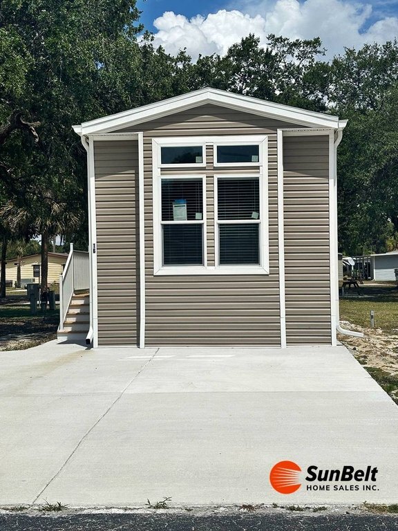 Photo of Mobile Home