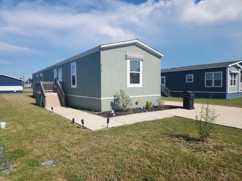 Thumbnail of mobile home